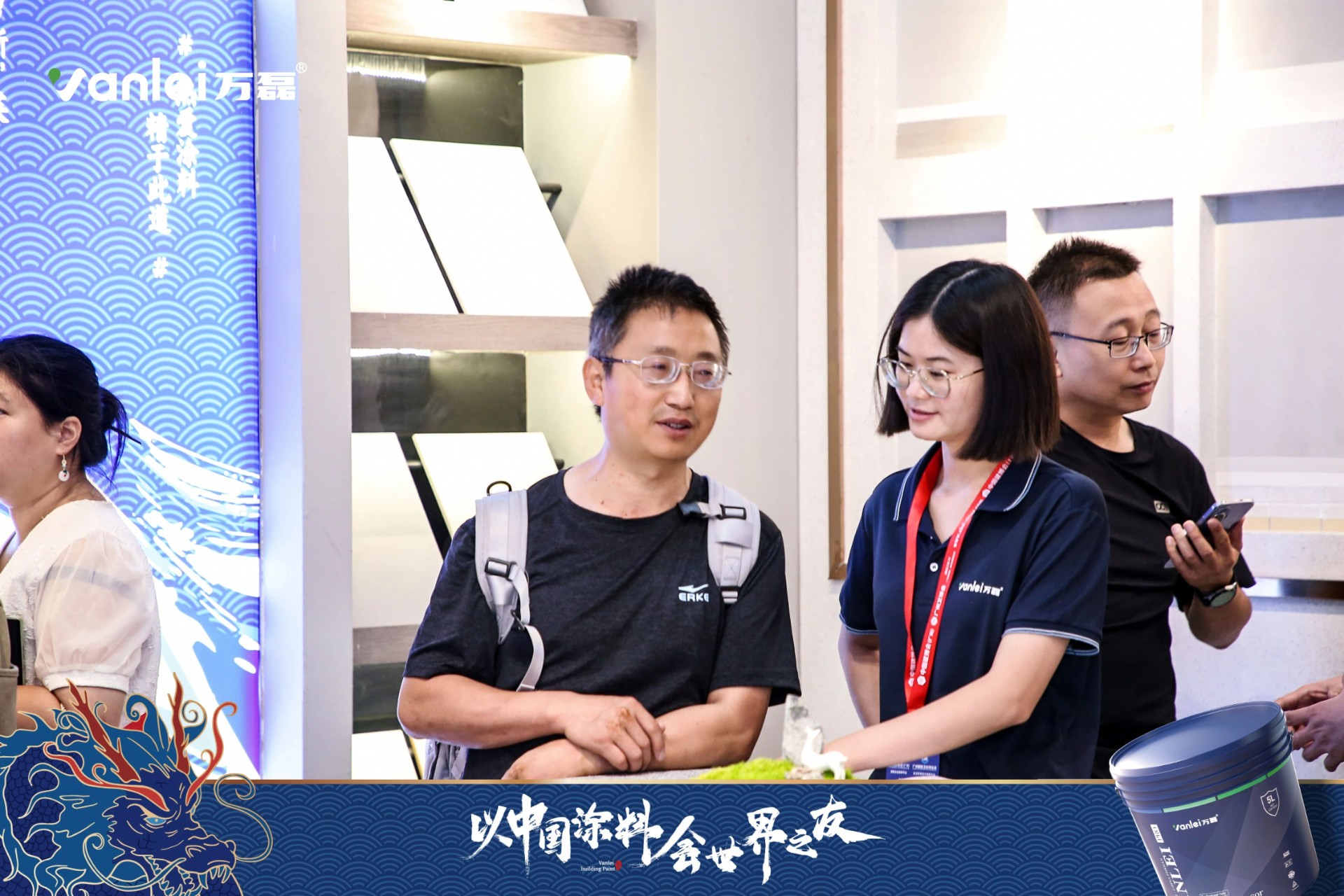 七年蟬聯(lián)展館人氣王！萬(wàn)磊涂料，以中國(guó)涂料，會(huì)世界之友