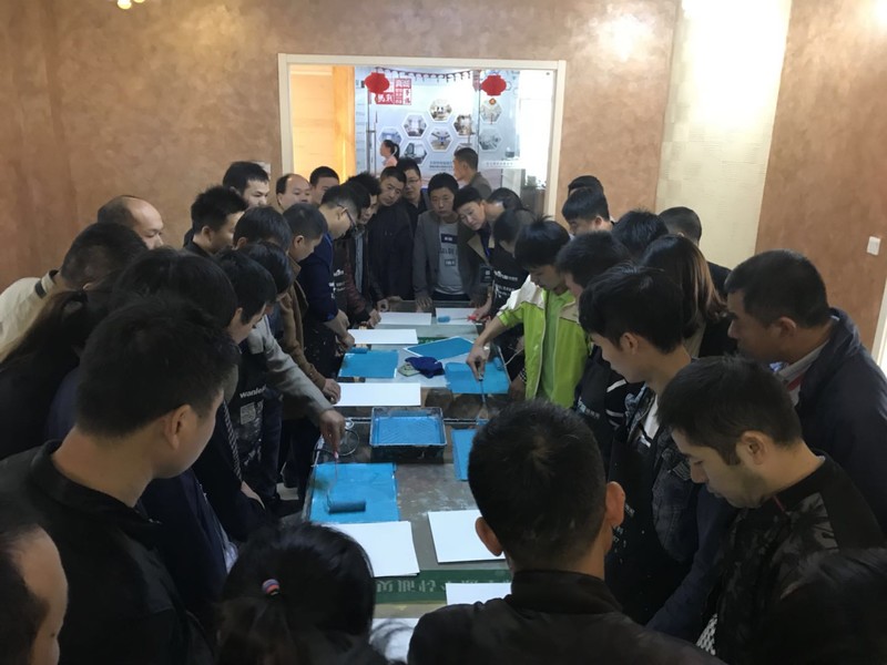 硅藻泥有價，家人健康無價