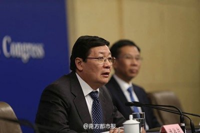 兩會(huì)熱議新環(huán)保法，硅藻泥引領(lǐng)環(huán)保涂料發(fā)展